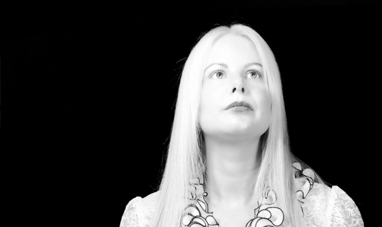 Marie, la Voix de l'Émotion dans "Juste m'envoler"