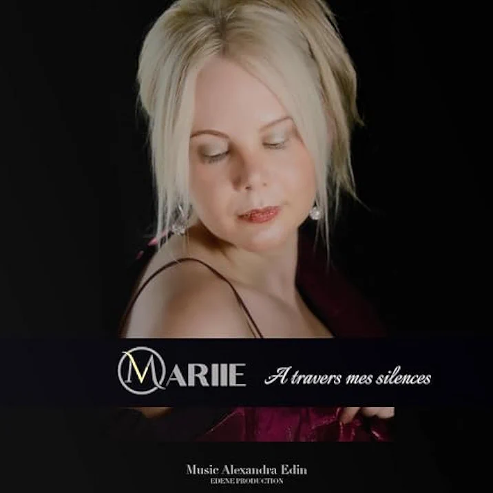 À Travers Mes Silences